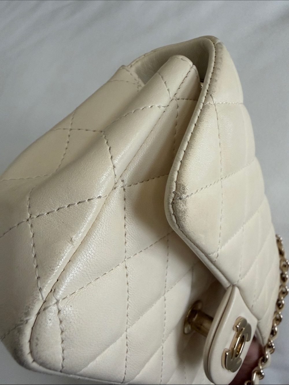 CHANEL White Mini Classic Flap Lambskin - Picture 3 of 16